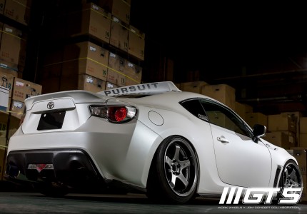 WORK GT5
[F] 5-100 18X10 +38
[R] 5-100 18X10 +38
GLIM SILVER