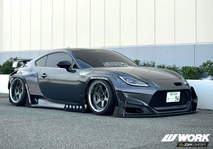 F: 5-100 18x10.0 -26 A-disk
R: 5-100 18x11.0 -26 A-disk