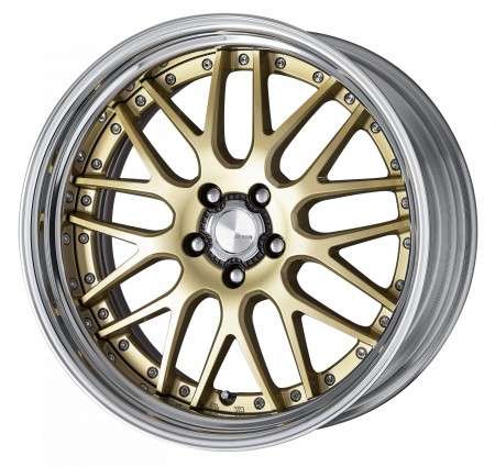 LIGHT METALLIC GOLD [LMG] CENTRE DISK, POLISHED ANODIZED STEP RIM WITH CHROME RIVETS