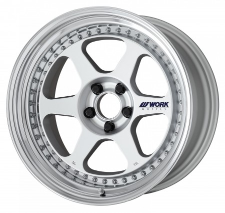 MATT SILVER [MSL] CENTRE DISK, POLISHED ANODIZED STEP RIM WITH CHROME RIVETS